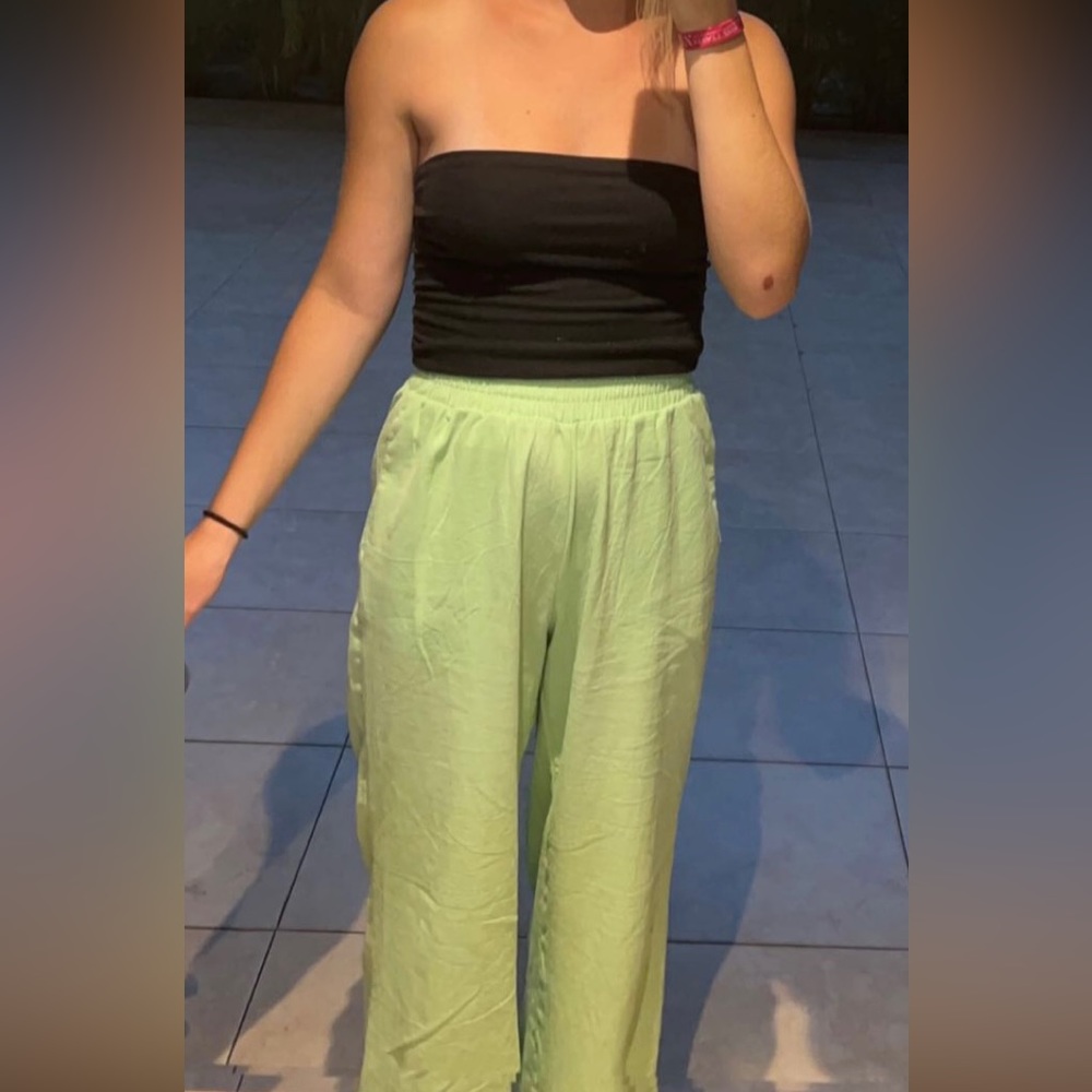 Cotton on green linen pants. Wide leg size 2